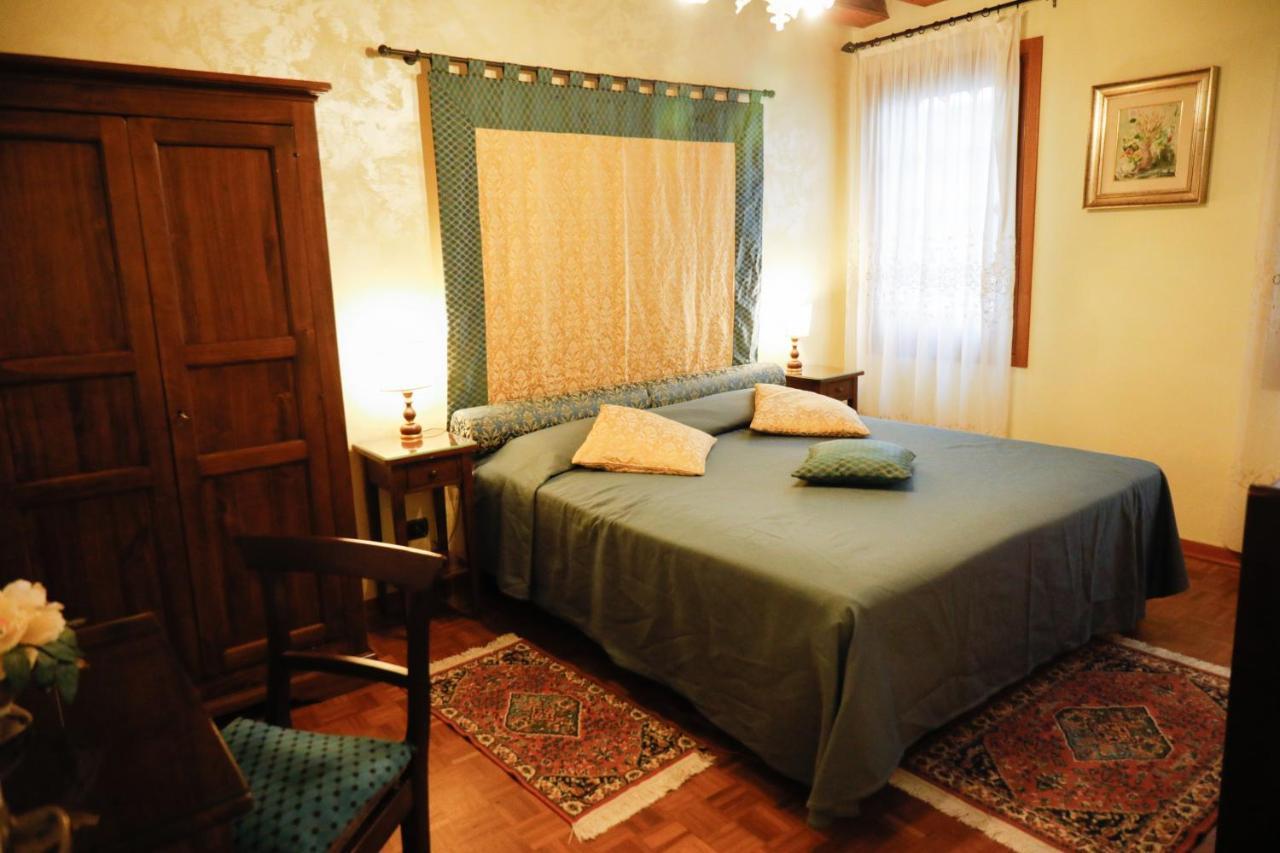 Appartamento San Marco Frezzaria Βενετία Εξωτερικό φωτογραφία